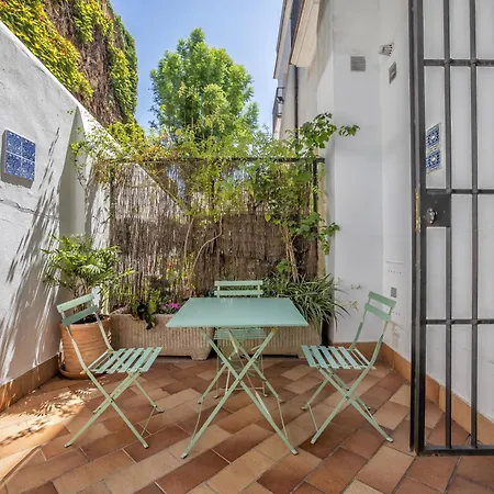 Santa Ana Free Parking Center * Córdoba