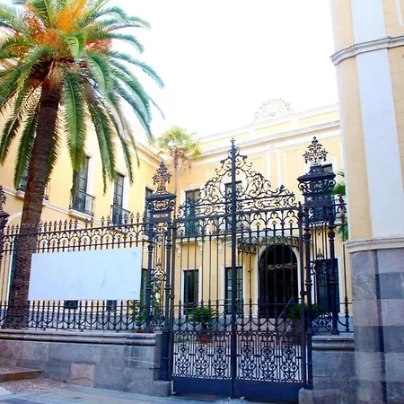 Santa Ana Free Parking Center * Córdoba