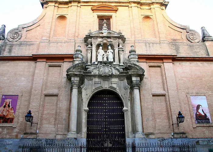 Santa Ana Free Parking Center